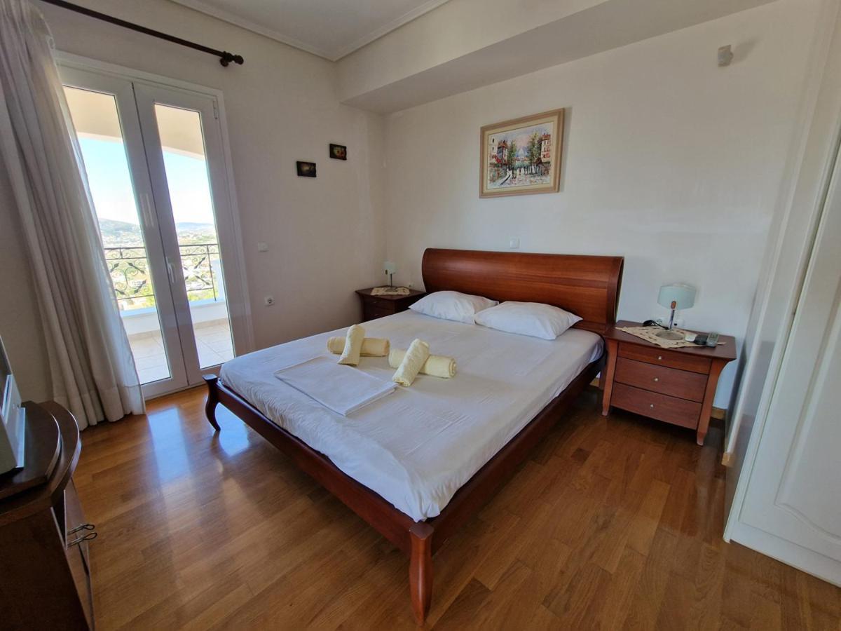 Villa Liana : Luxury Villa With Fantastic Sea View, Near Airport Порто-Рафті Екстер'єр фото